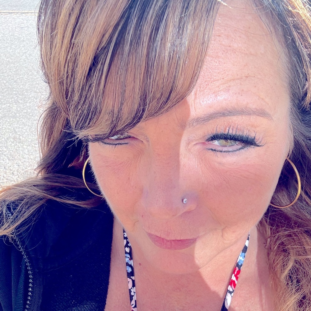 Meet your Posher, Sandi